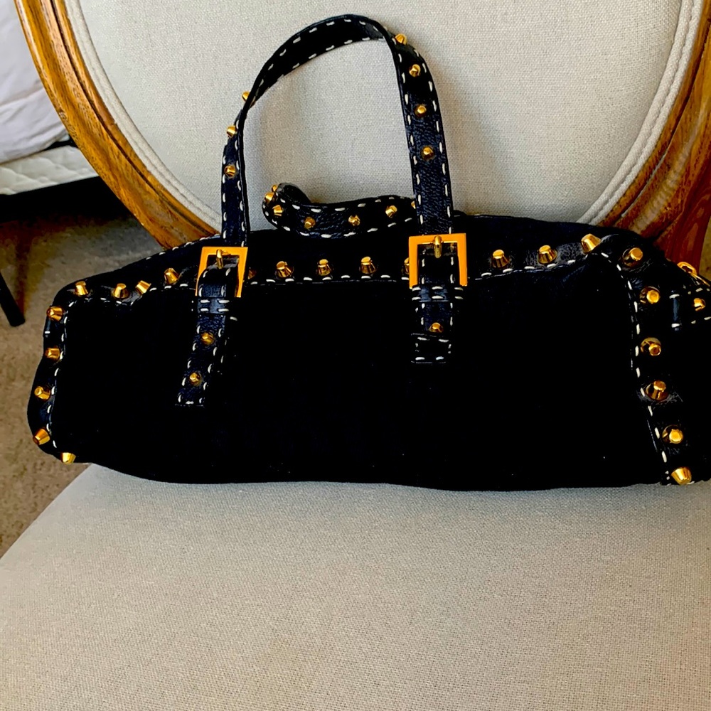 Fending bag